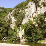 La Cèzenole - Climatisée 5 étoiles - Piscine Chauffée - Label Famille - Gorges De La Cèze Villa